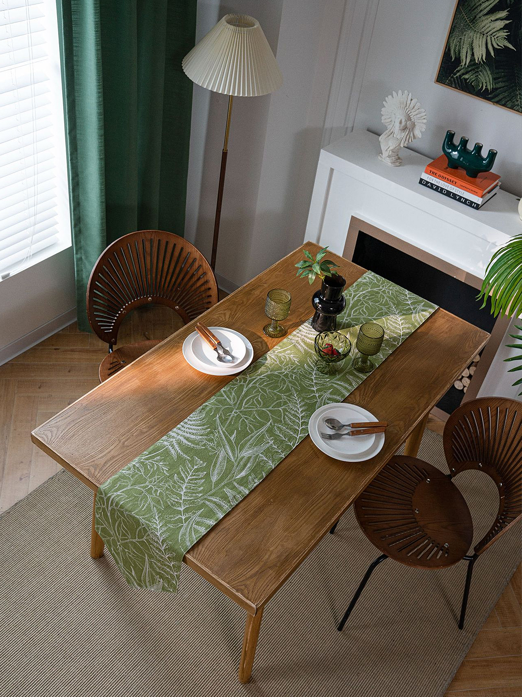 Botanical Fern Table Runner — Sage Green Leaf Print Cotton Farmhouse Decor