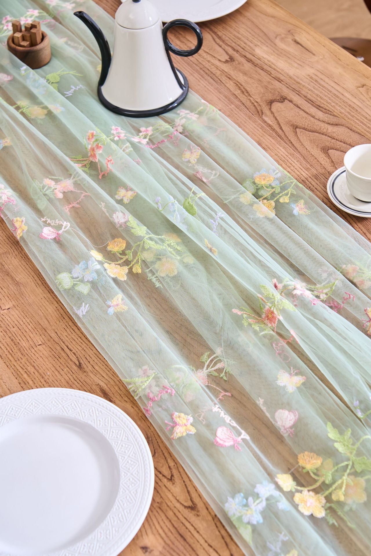 Sheer Floral Embroidered Table Runner — Romantic Wedding Party Decor