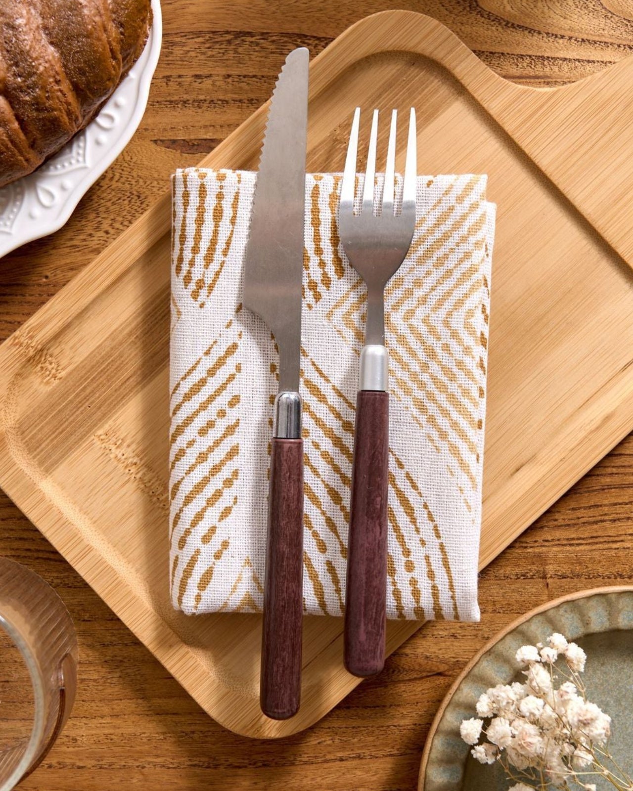 Mustard geometric cloth napkin, cotton blend block print