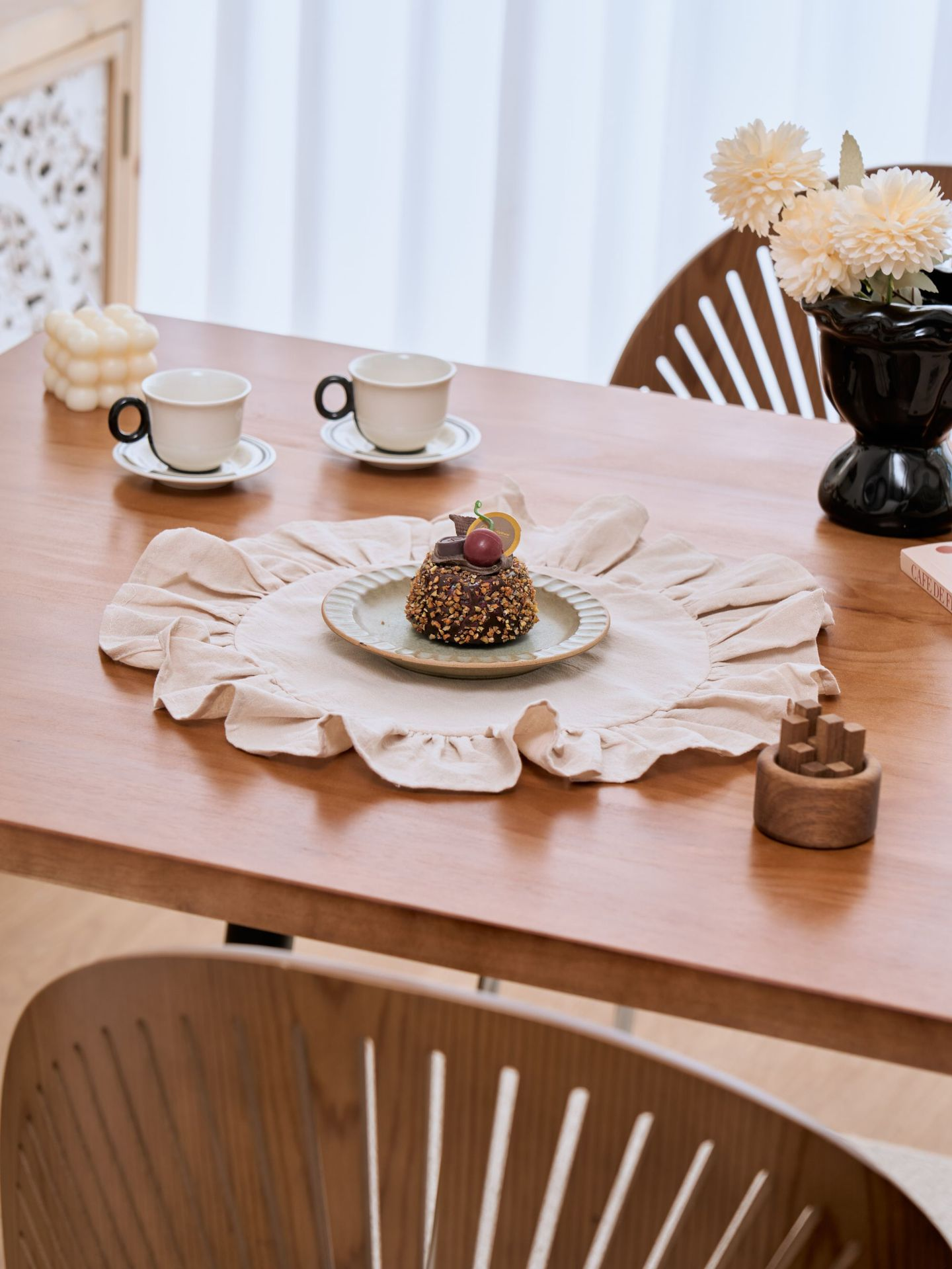 Natural beige ruffle round placemat, neutral table decor